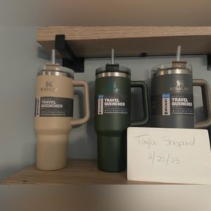 Stanley 40oz tumbler